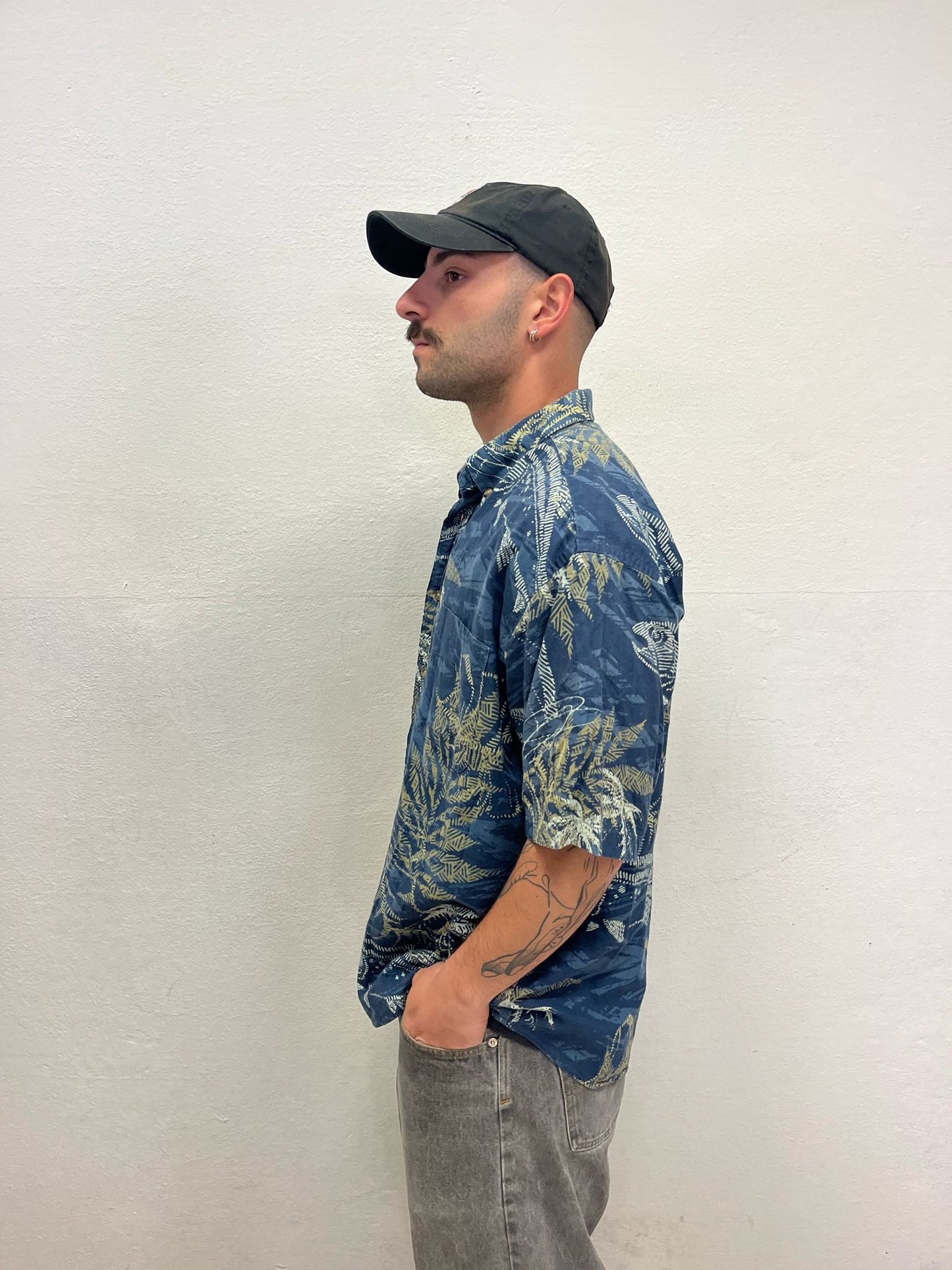 Half shirt vintage