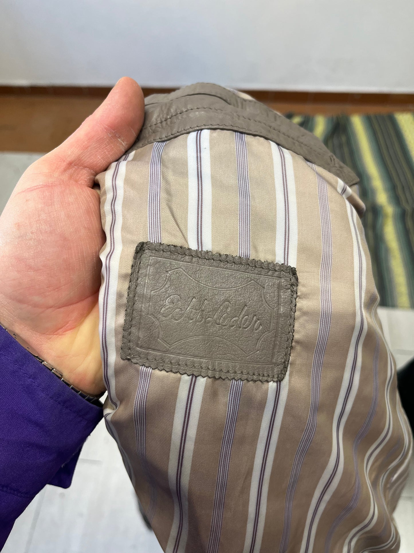 Bomber vintage leather