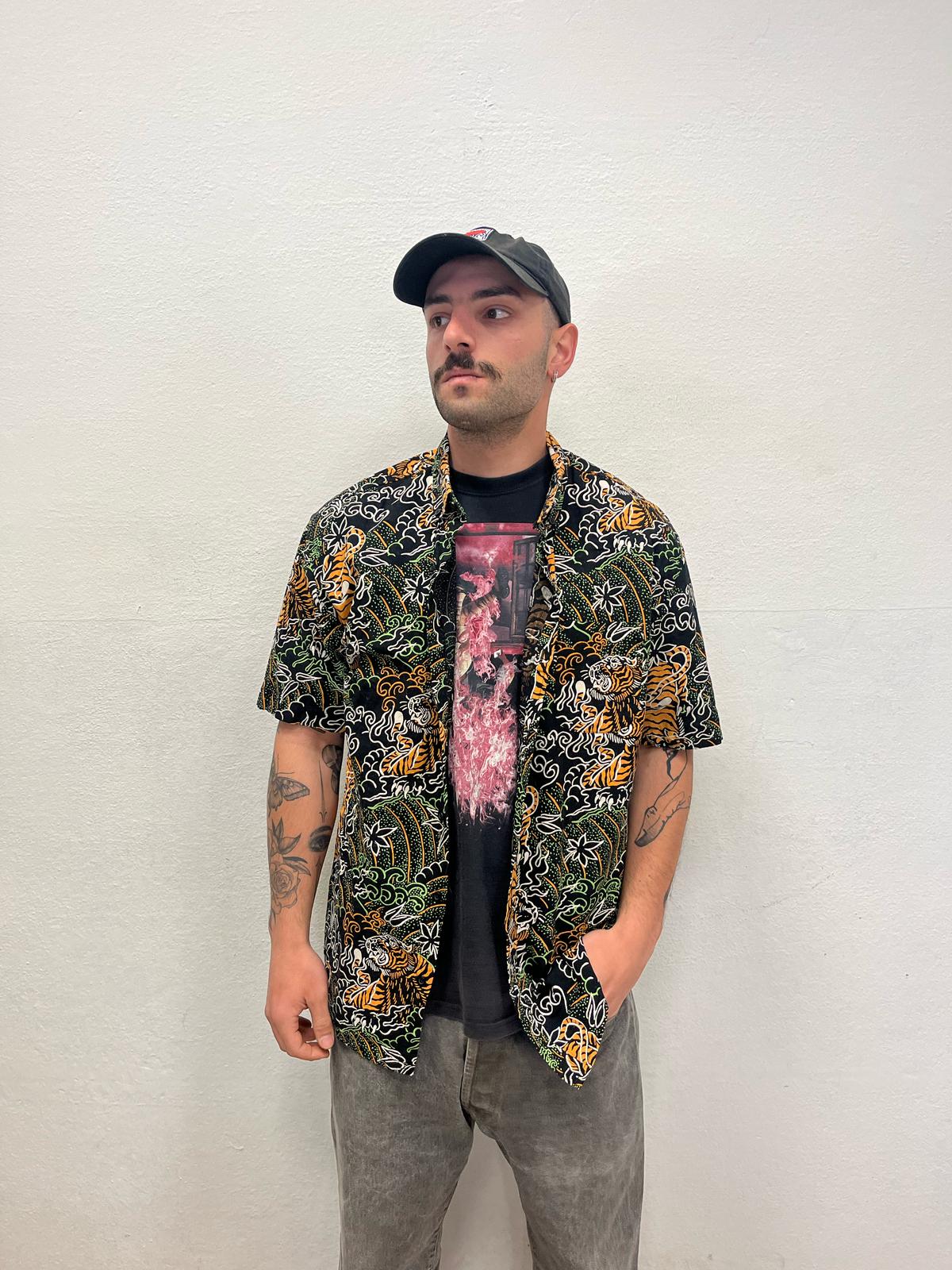 Vintage Half Shirt