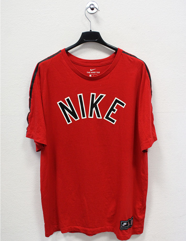 T-shirt Nike